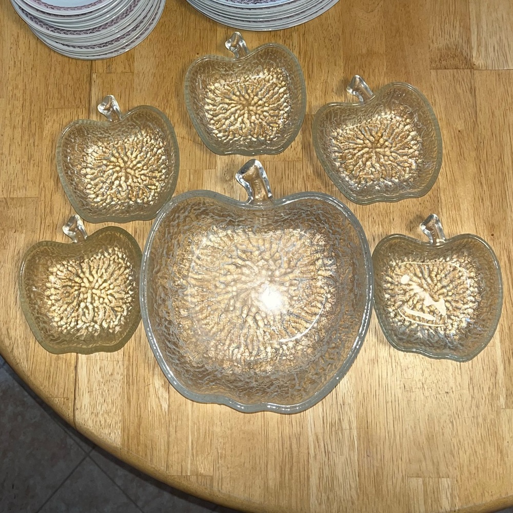 Apple Shaped Dessert Bowls in Tree Bark Ice Pressed Glass Vintage Set of Six